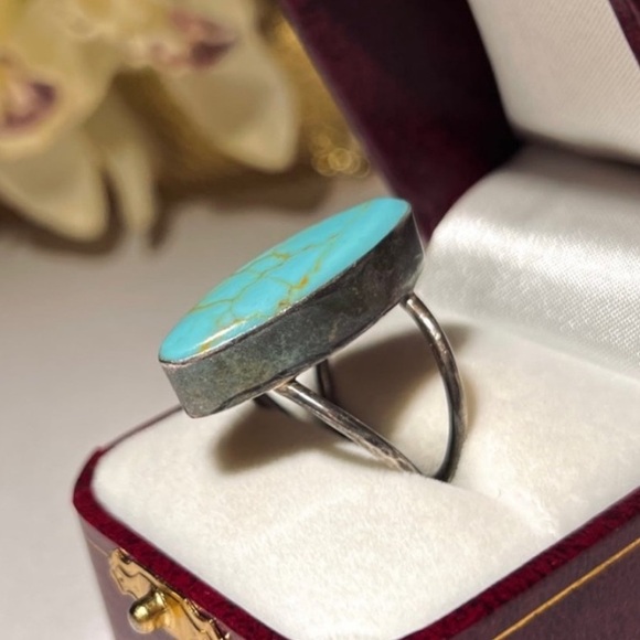 Vintage Handmade Huge Genuine Turquoise Ring 925 Sterling Silver Bezel Set - Picture 11 of 15